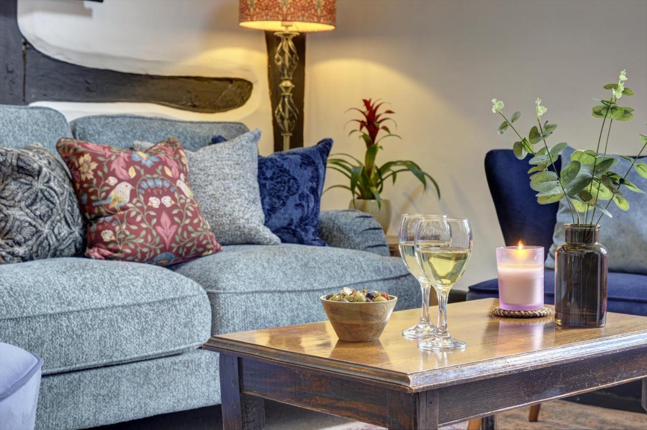 Loft Cottage By Spa Town Property - 2 Bed Tudor Retreat Near To Stratford-Upon-Avon, Warwick & Solihull Exterior photo