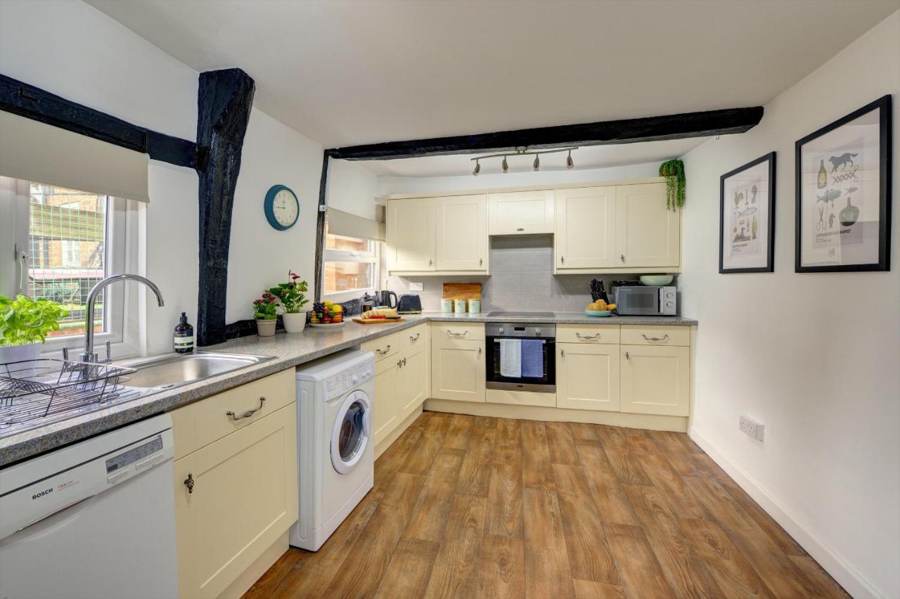 Loft Cottage By Spa Town Property - 2 Bed Tudor Retreat Near To Stratford-Upon-Avon, Warwick & Solihull Exterior photo