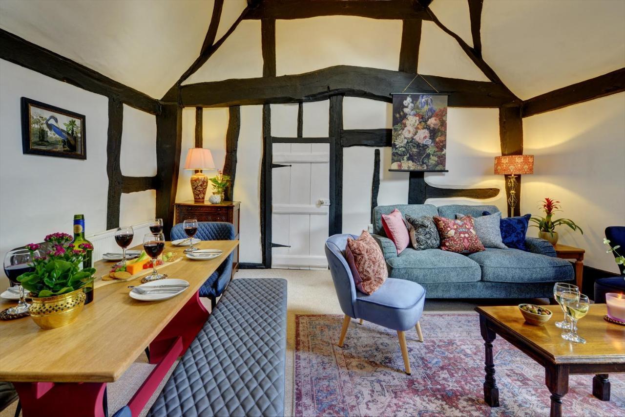 Loft Cottage By Spa Town Property - 2 Bed Tudor Retreat Near To Stratford-Upon-Avon, Warwick & Solihull Exterior photo