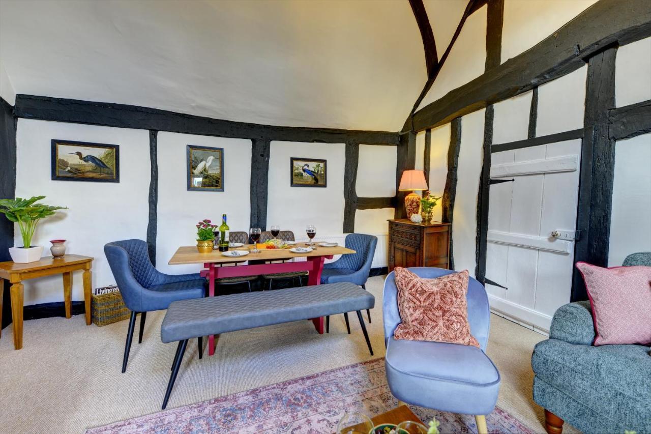 Loft Cottage By Spa Town Property - 2 Bed Tudor Retreat Near To Stratford-Upon-Avon, Warwick & Solihull Exterior photo