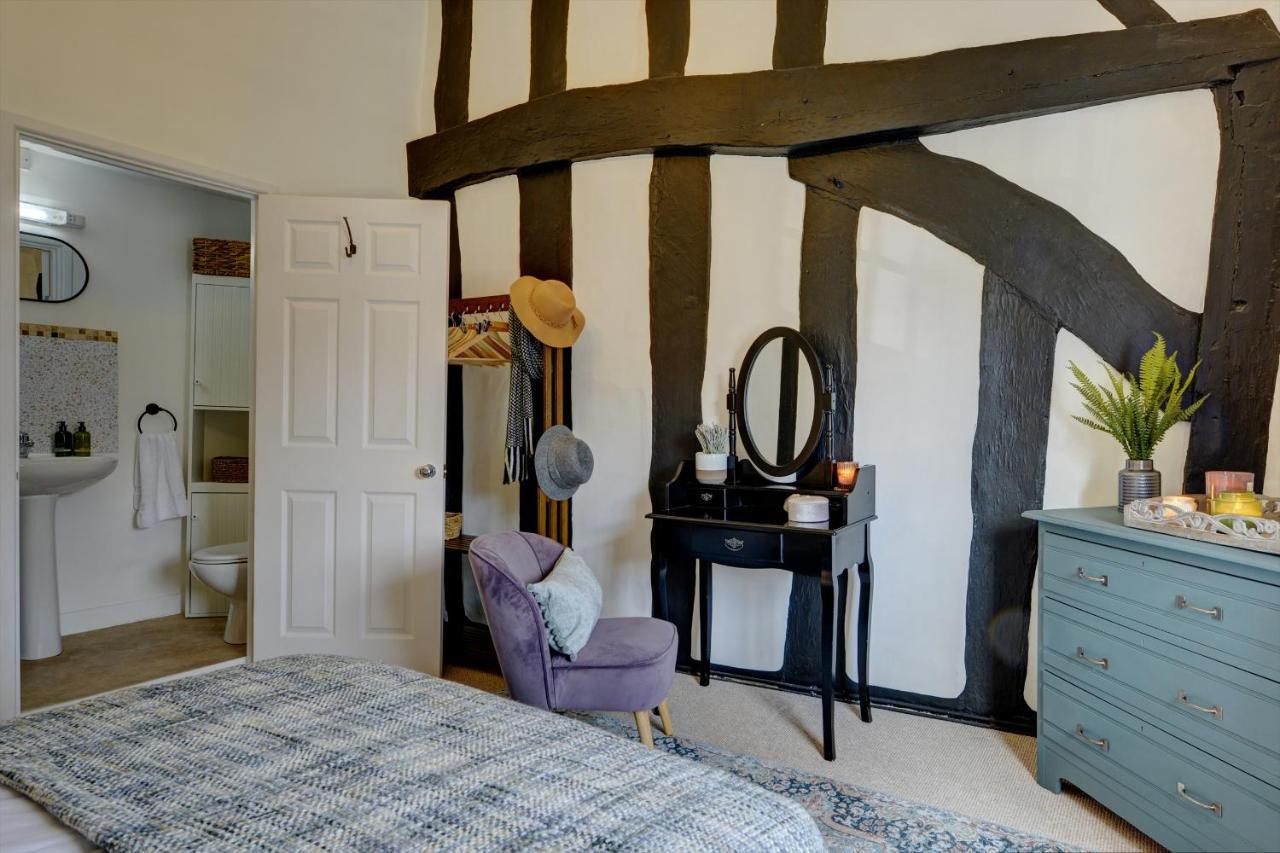 Loft Cottage By Spa Town Property - 2 Bed Tudor Retreat Near To Stratford-Upon-Avon, Warwick & Solihull Exterior photo