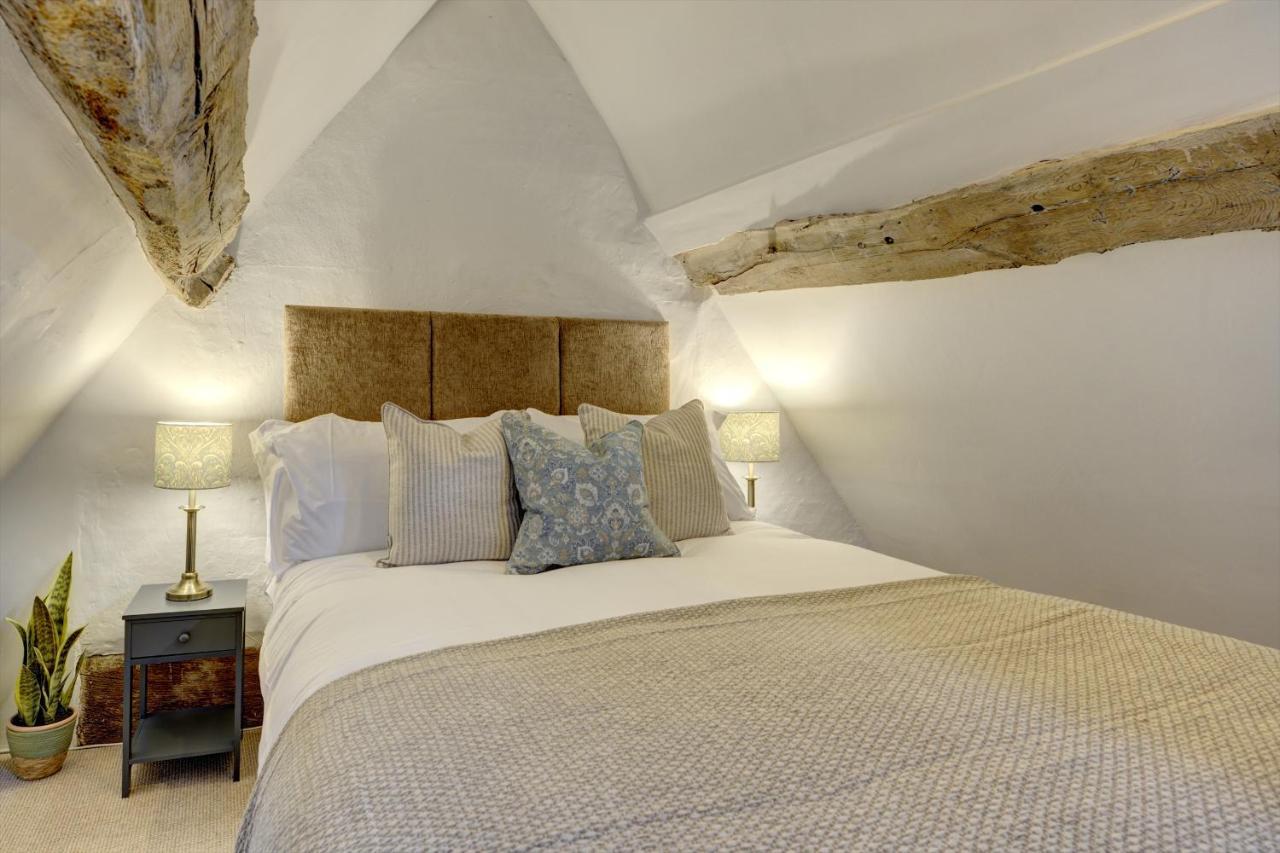 Loft Cottage By Spa Town Property - 2 Bed Tudor Retreat Near To Stratford-Upon-Avon, Warwick & Solihull Exterior photo