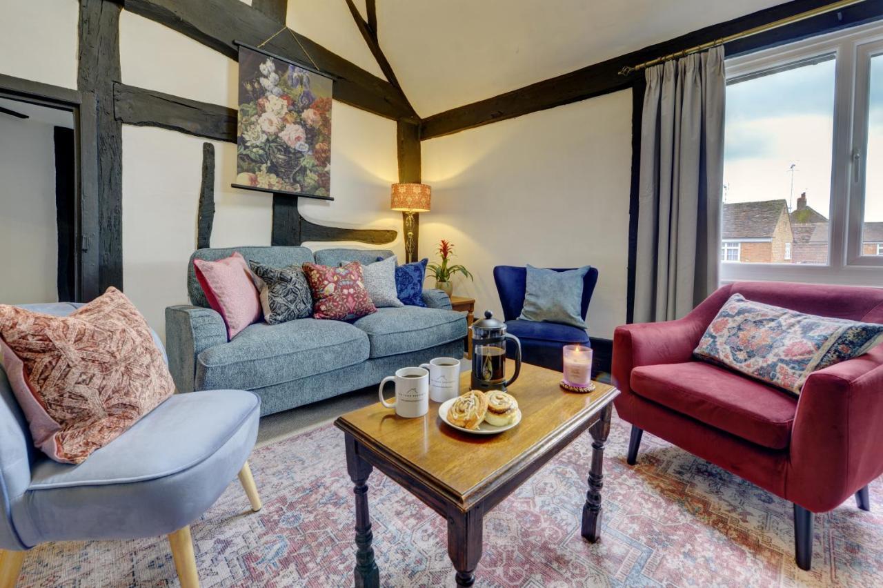 Loft Cottage By Spa Town Property - 2 Bed Tudor Retreat Near To Stratford-Upon-Avon, Warwick & Solihull Exterior photo