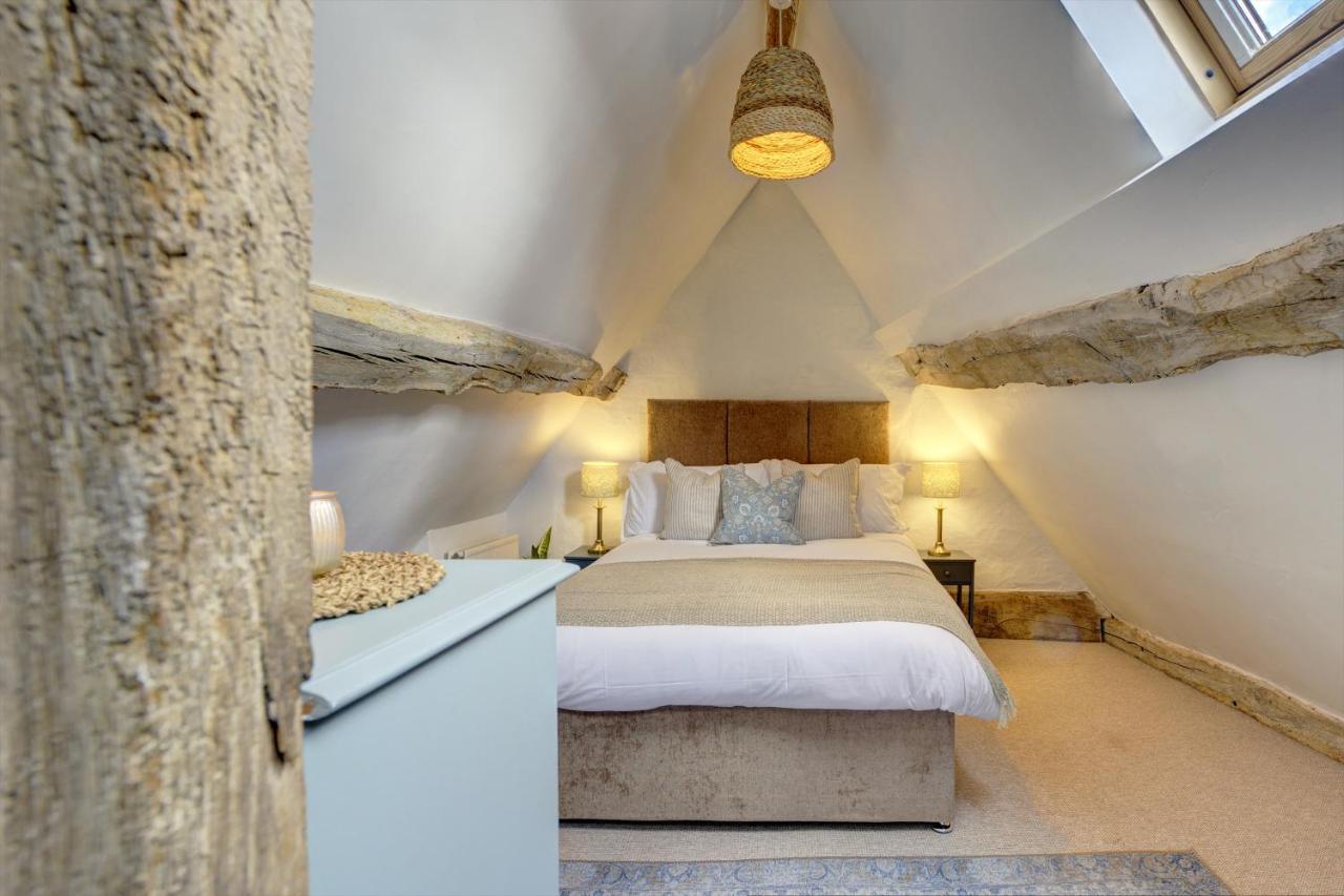 Loft Cottage By Spa Town Property - 2 Bed Tudor Retreat Near To Stratford-Upon-Avon, Warwick & Solihull Exterior photo